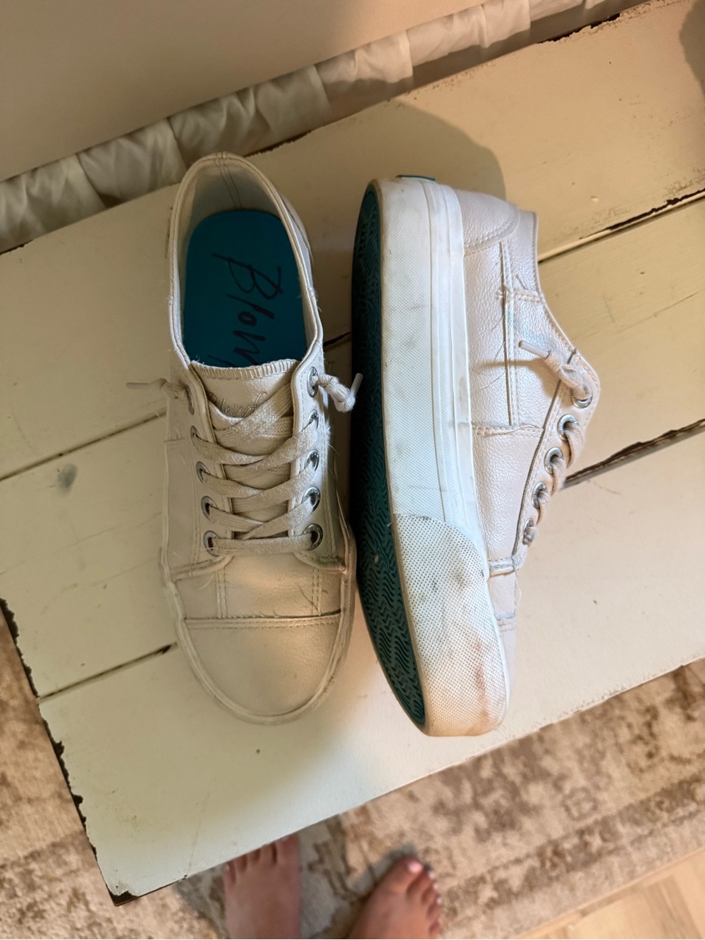 Blowfish Malibu Faux Leather Light Tan Platform Low-Top Women's Sneakers